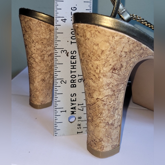 Trendzone Platform Heels Antique Gold Fancy Strappy Shoes. Size US 6 - Picture 5 of 11